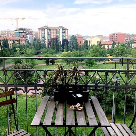 Beautiful Design Flat With Park View, Next To Metro Apartment Milan Exterior photo
